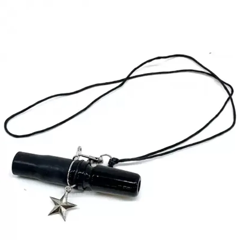 Siyah Ahşap Askılı Sipsi