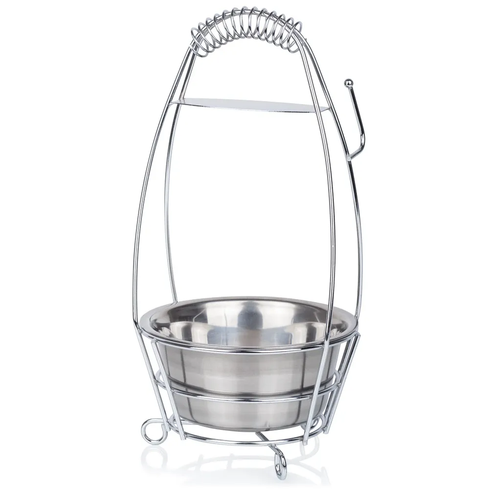 大型带挂钩的阿拉伯煤炉
