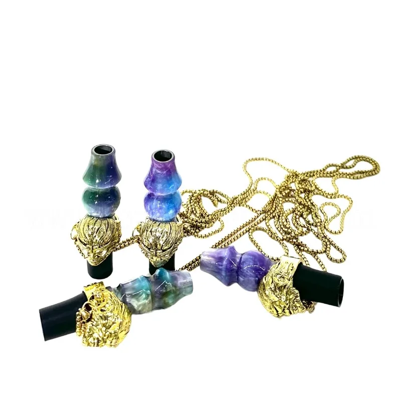 Embout de narguilé en époxy avec cordon
